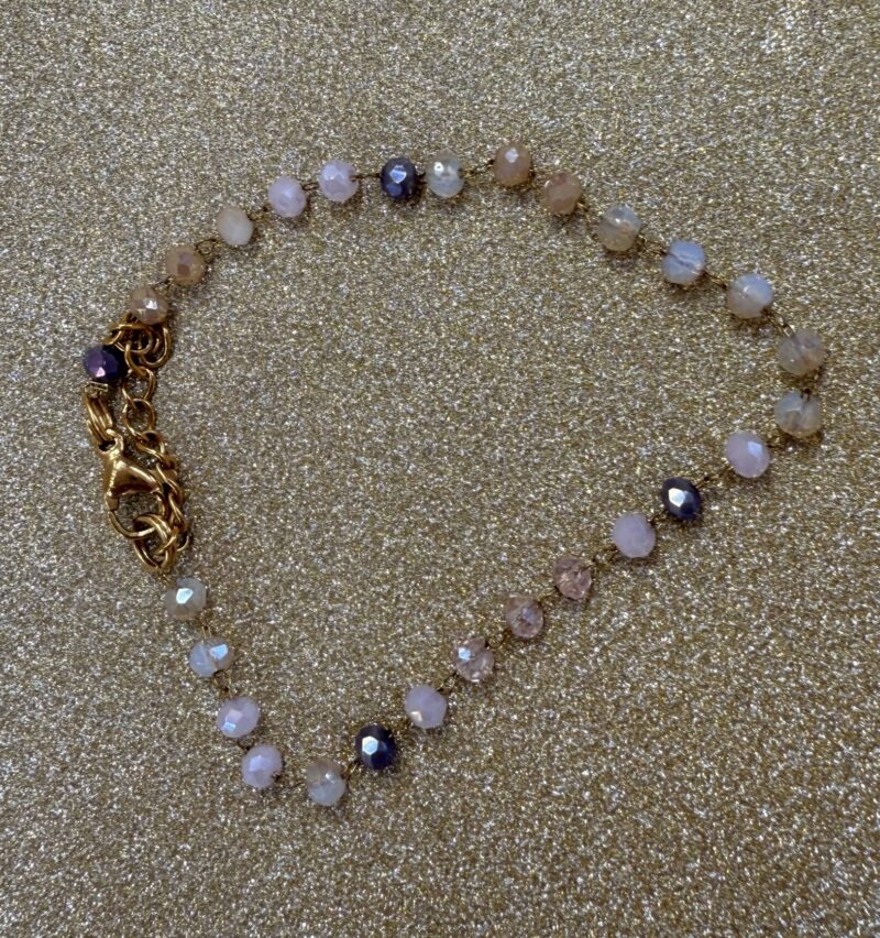 Bracelet in lilac shades