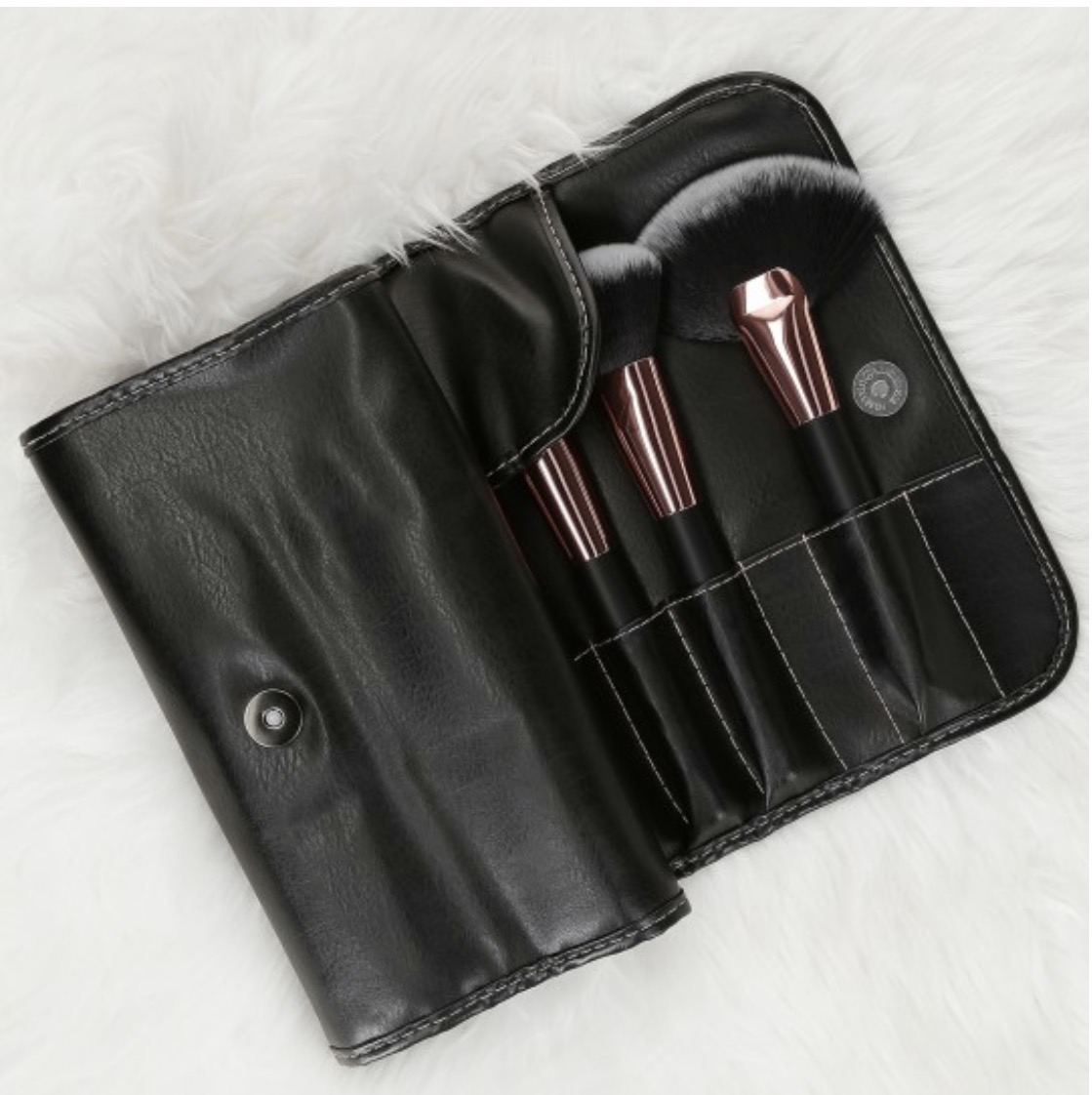 Σετ 24 Πινέλων Μακιγιάζ με Θήκη – Μαύρο & Rose Gold - Image 3